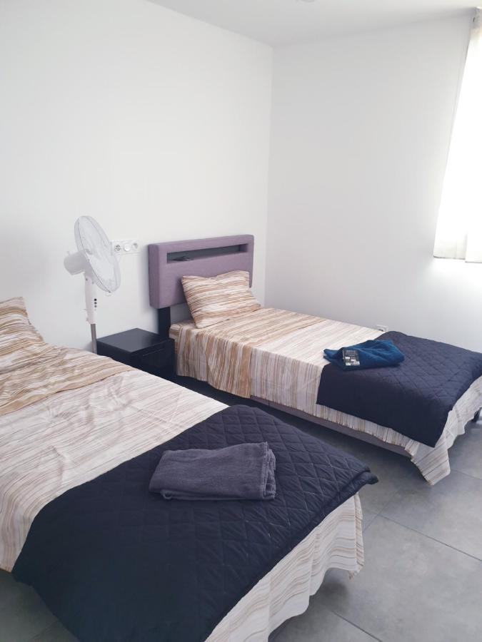 Big Flat Sea Vieuw 95 M2 5 Rooms Near Airport 5 Min Train 3 Min And Tram On Site, Beach 7 Min, 2 Showers And 2 Toilets , Neuf Grand Appartement 95 M2 5 Chambres Proche Aeroport 5 Min Train 3 Min Et Tramway Sur Place, Plage 7 Min 2 Douches Et 2 Wc Vue Ница Екстериор снимка