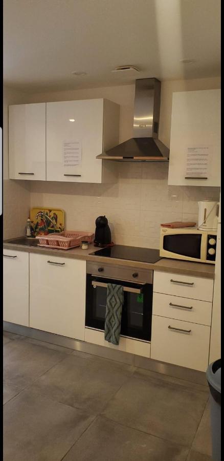Big Flat Sea Vieuw 95 M2 5 Rooms Near Airport 5 Min Train 3 Min And Tram On Site, Beach 7 Min, 2 Showers And 2 Toilets , Neuf Grand Appartement 95 M2 5 Chambres Proche Aeroport 5 Min Train 3 Min Et Tramway Sur Place, Plage 7 Min 2 Douches Et 2 Wc Vue Ница Екстериор снимка
